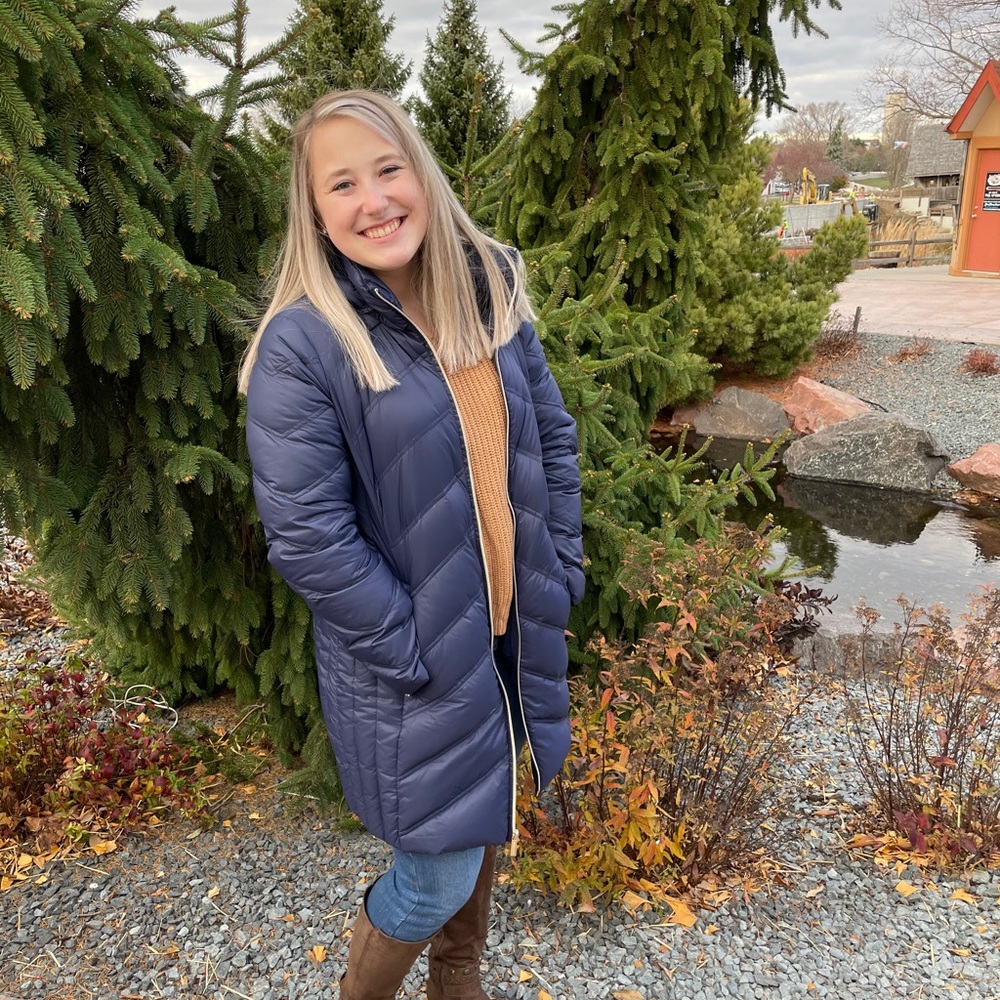 Meet your Posher, Allison